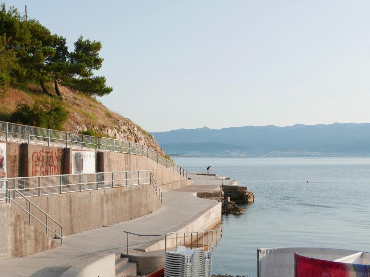 Potocina 21 Apartment Vrbnik Exterior foto